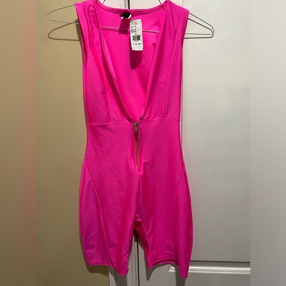 JNK Pink Romper Women's Size Medium - Picture 1 of 5